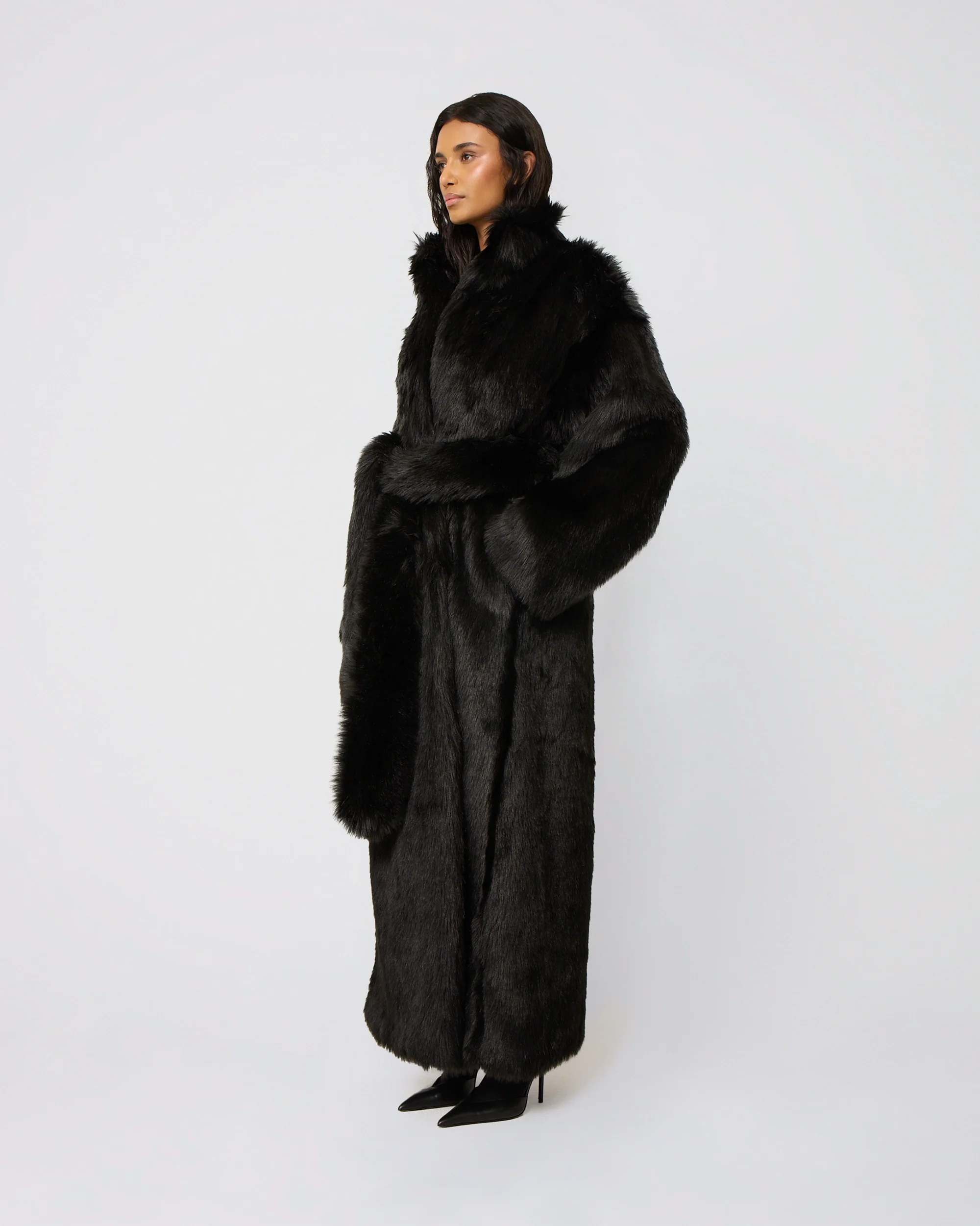 Faux Fur Coat | Black - Image 9