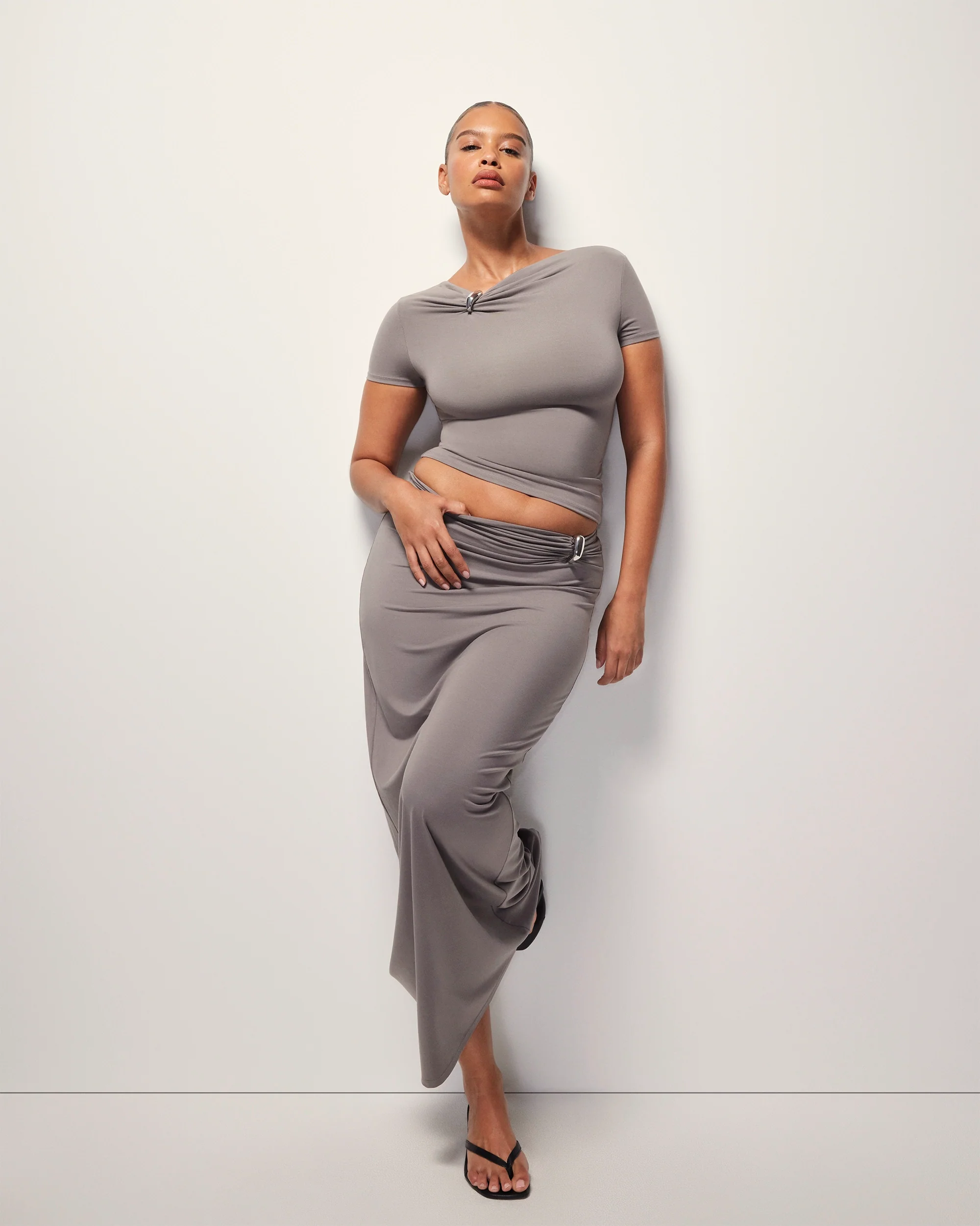 Pierced Short Sleeve Top | Slate - Image 9