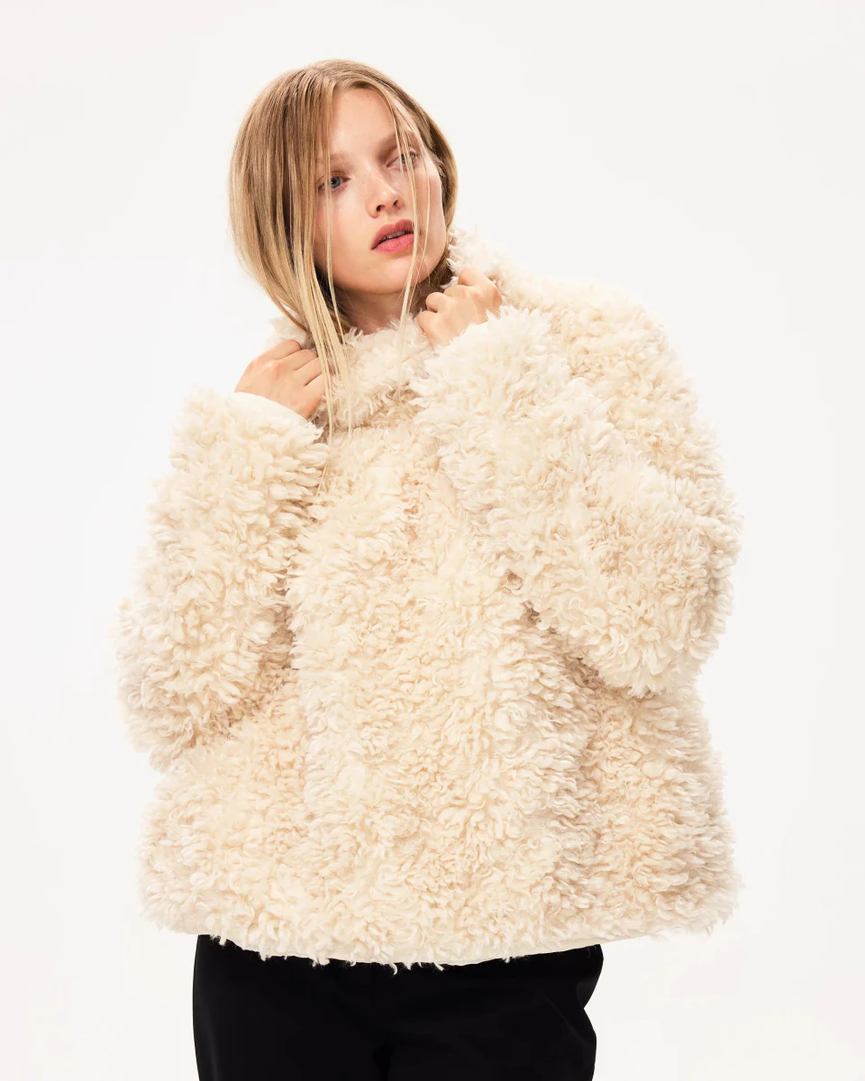 Shaggy Faux Fur Pullover | Cream - Image 9