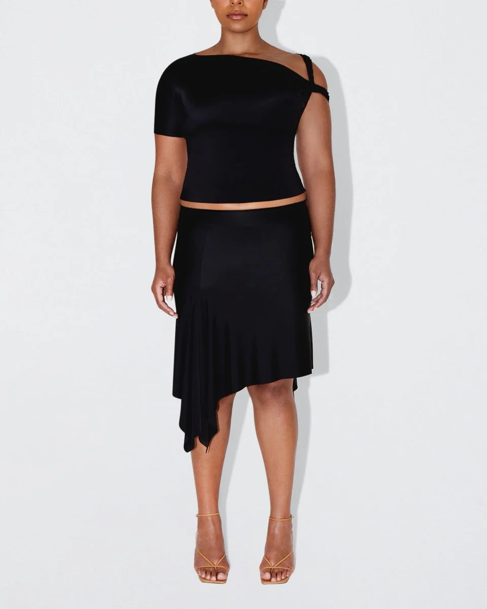 Sleek Stretch Asymmetrical Skirt | Black - Image 7
