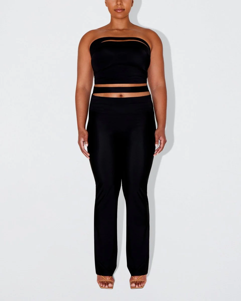 Sleek Stretch Cutout Foldover Pant | Black - Image 5