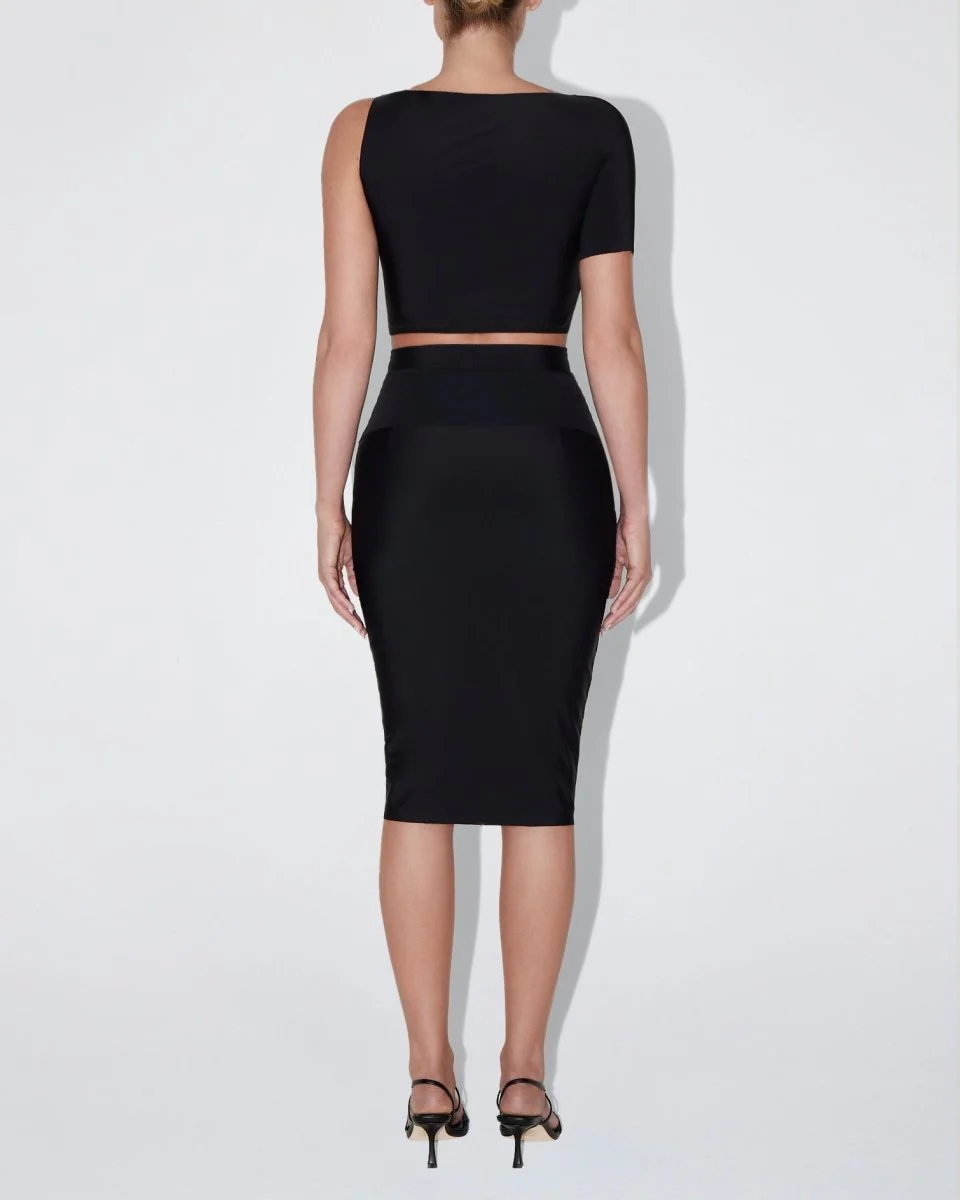 Sleek Stretch Micro One Shoulder Top | Black - Image 5
