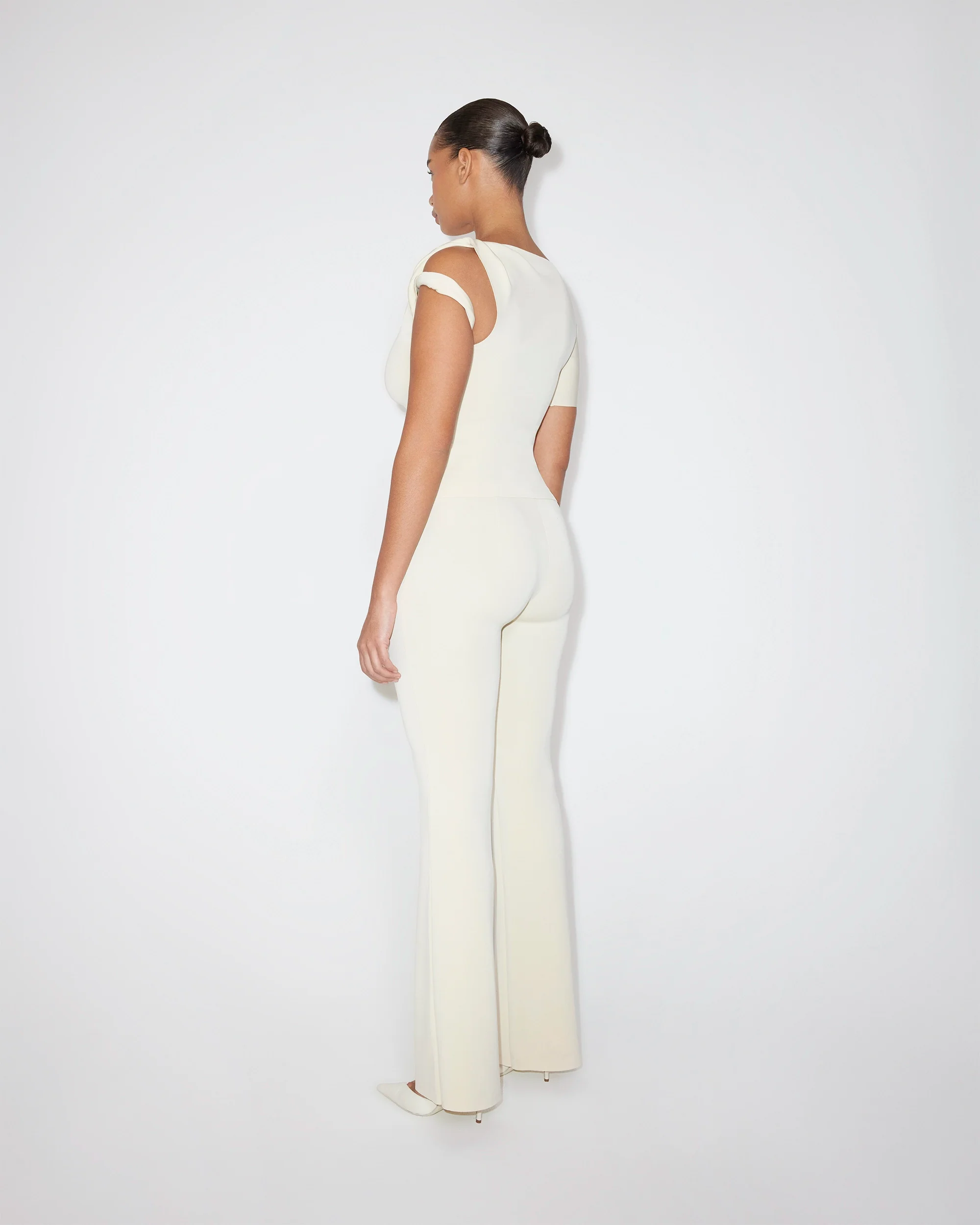 Sueded Stretch Twisted Top | Stone - Image 6